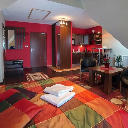 Janowka Apartment *