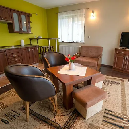 Janowka Apartment *